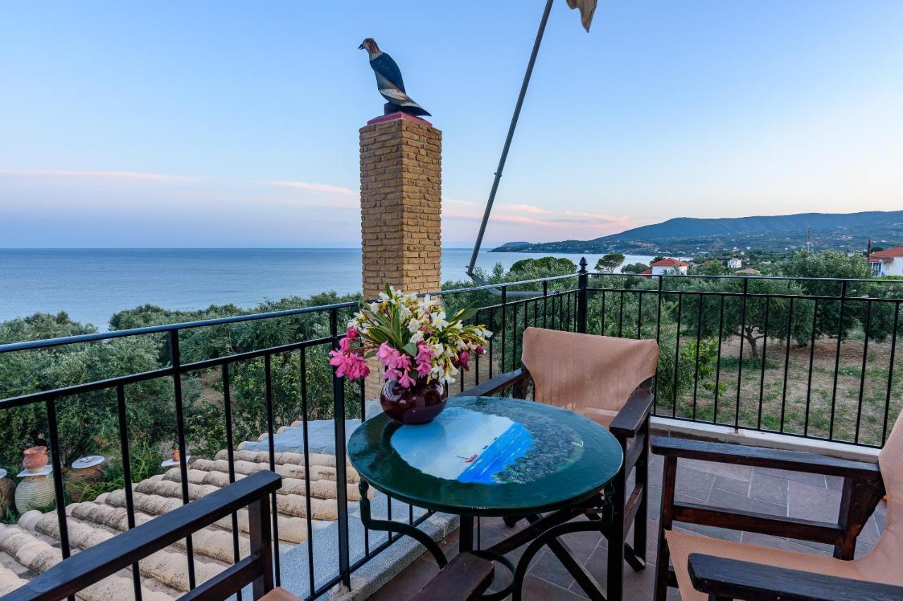 Eros Pittoresque Retreats - Perfect location, Panoramic Seaview Koróni Exterior foto
