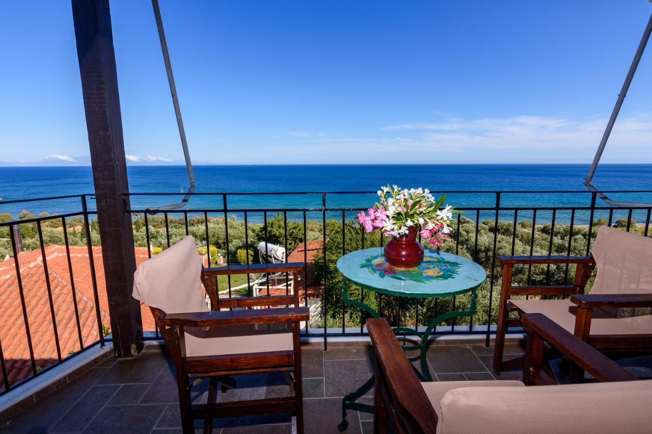 Eros Pittoresque Retreats - Perfect location, Panoramic Seaview Koróni Exterior foto