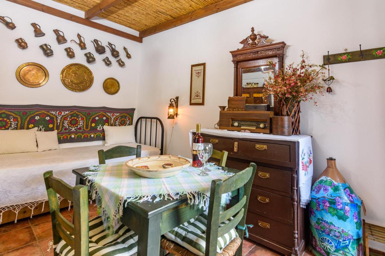 Eros Pittoresque Retreats - Perfect location, Panoramic Seaview Koróni Exterior foto